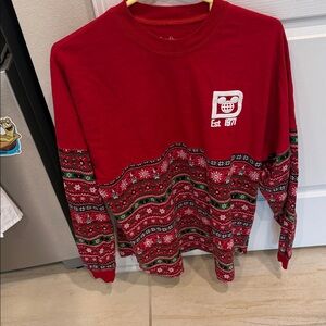 Disney HolidaySpirit Jersey size medium Walt Disney World on the back